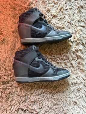Nike Wedge Sneakers 9.5 women’s